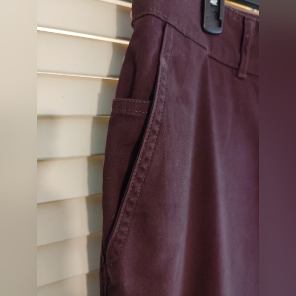 The North Face Women's Burgundy Chinos - Picture 4 of 5